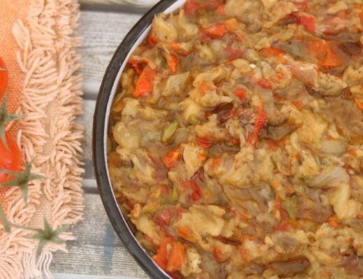 סלט חצילים וירקות שרופים (זעלוק)