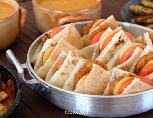 קציצות בפיתה