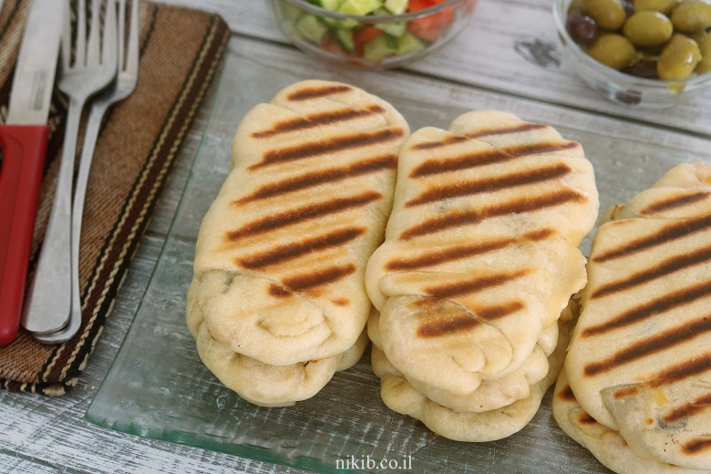 טוסט גבינה מושחת באמת