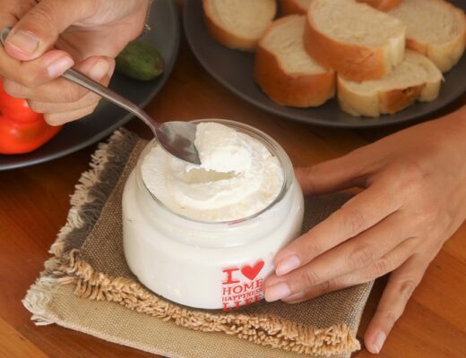 גבינה שמנת ביתית משובחת