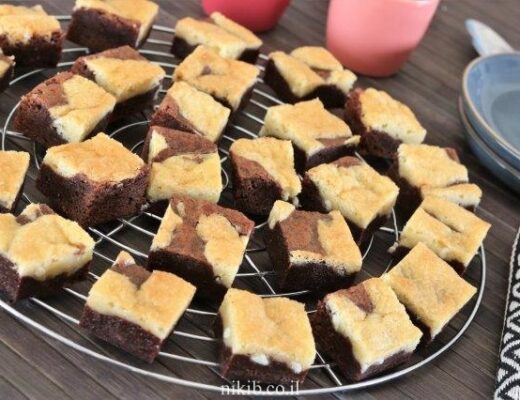 עוגיות שוקולד צ'יפס עם בראוניז