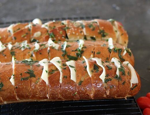 לחם שום ומוצרלה מטריף!