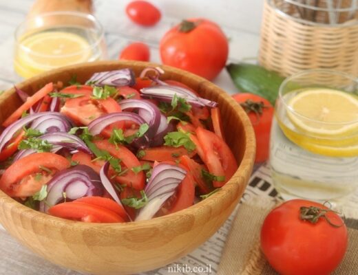 סלט עגבניות חריף כמו בפלאפליות