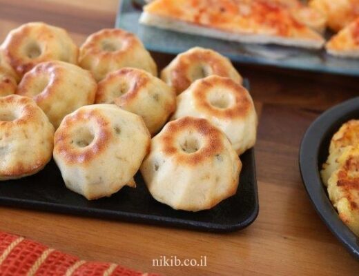 מאפינס זיתים וקוטג'