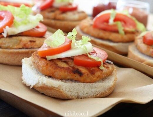 המבורגר חזה עוף