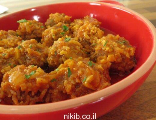 קציצות קיפוד ברוטב