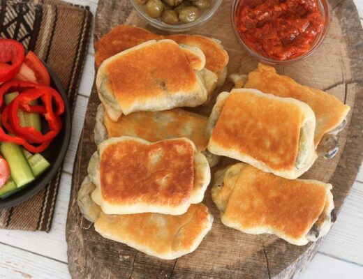 בצק דק לבורקס פטריות