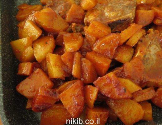 צלעות כבש עם תפוחי אדמה בתנור