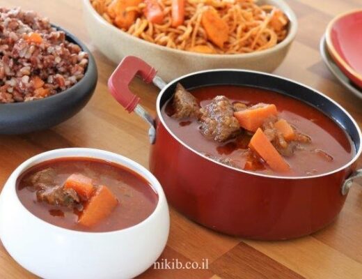 מרק בשר ועגבניות