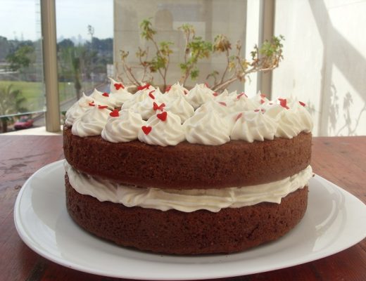 עוגת שוקולית שכבות