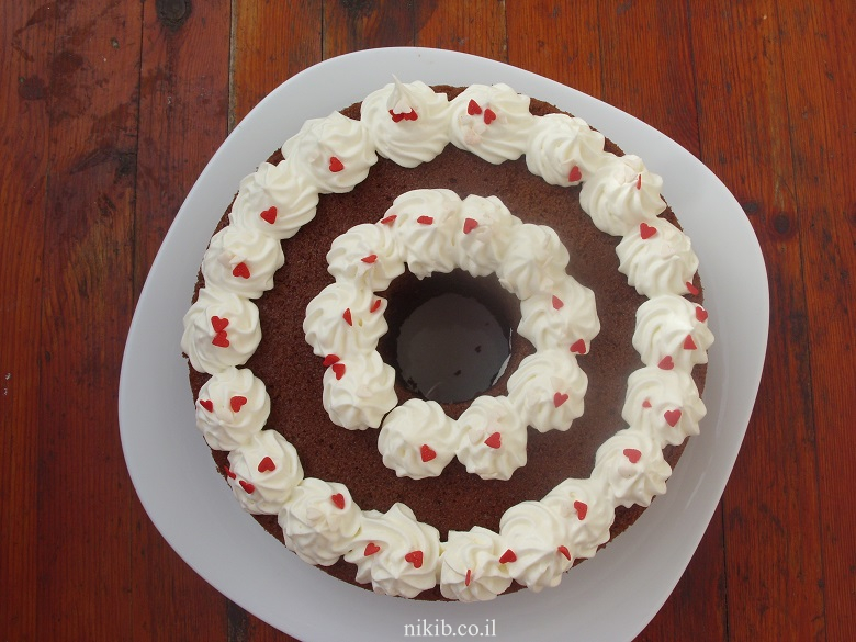 עוגת שוקולית שכבות עוגת שוקולית שכבות