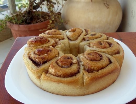 עוגת שמרים שושנים שוקולד