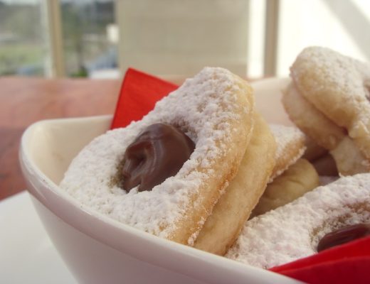 עוגיות אגוזים ושוקולד