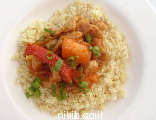 פרגיות וירקות על מצע בורגול